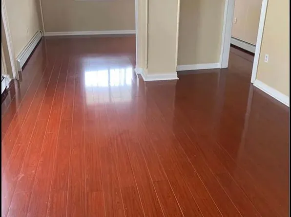 382 E Grove St, Nanticoke, PA 18634