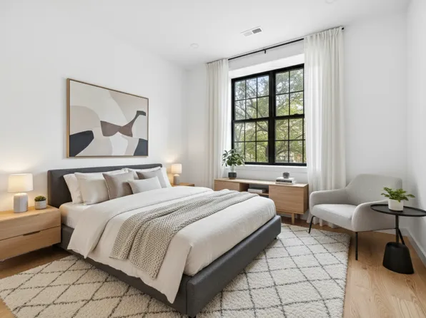 33 North Oxford Street image 3 of 6