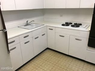 510 Sheridan Rd APT 204, Evanston, IL 60202