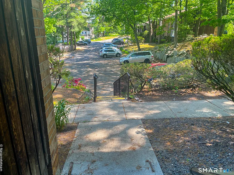200 Woodmont Ave #127 — Photo 14