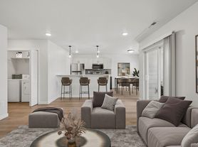 Breckenridge Apartments