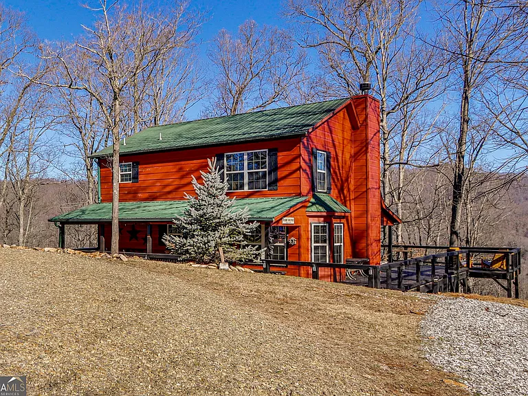 565 Ross Ridge Rd — Photo 1