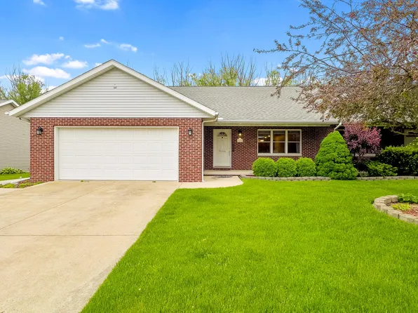 1021 Winter Haven St, Morton, IL 61550