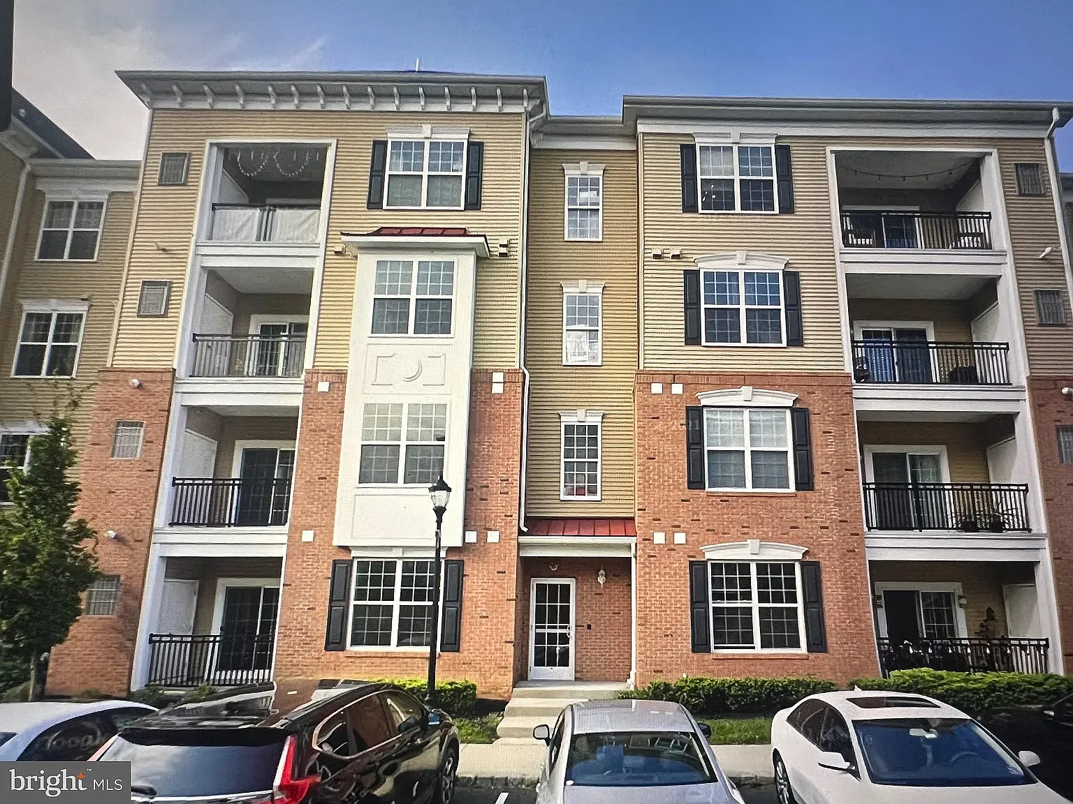 2 bed, 1241 sqft, $3,150 — Photo 1