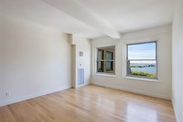 Rented by Douglas Elliman | media 29