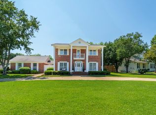 121 Waterford Pl, Dothan, AL 36303