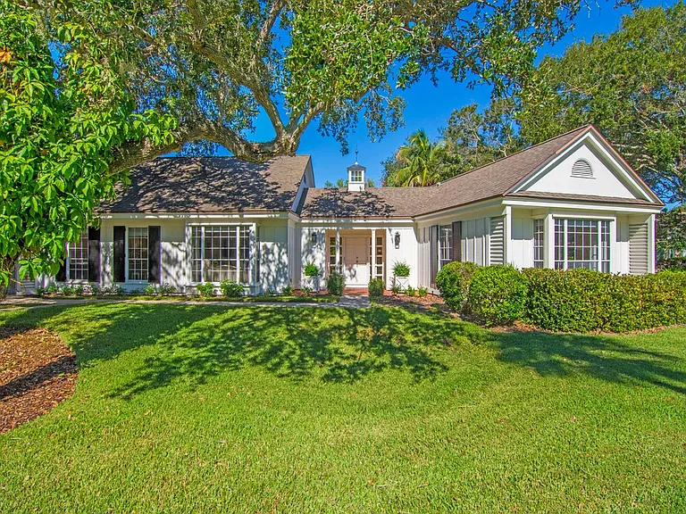 100 River Oak Ln — Photo 34