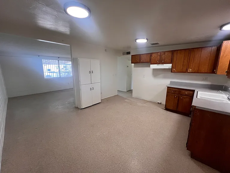 3659 E Ellington Pl — Photo 6