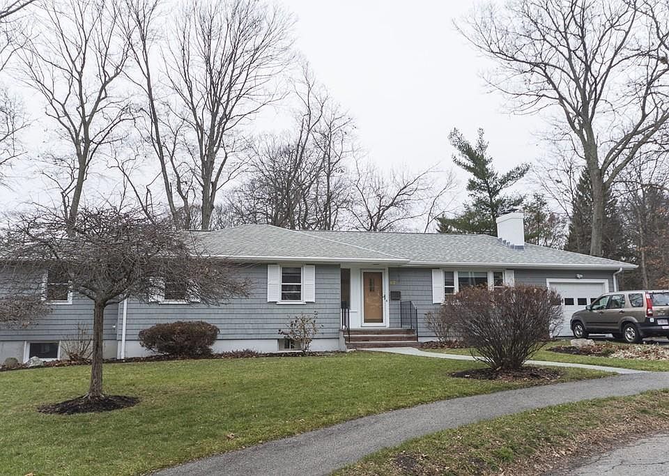 1st image of 10 Mayfair Cir