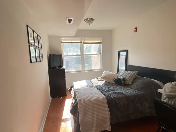 337 N 40th St, Philadelphia, PA