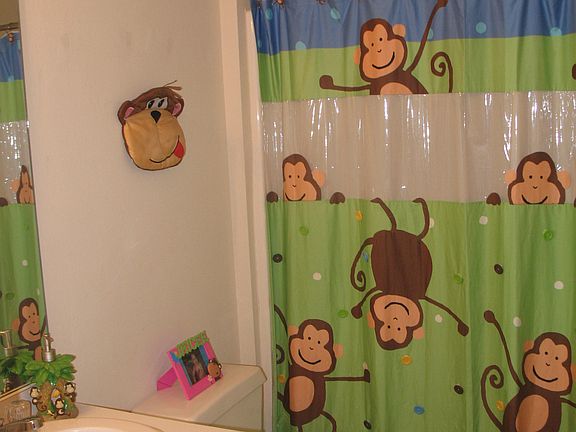 secondary bath