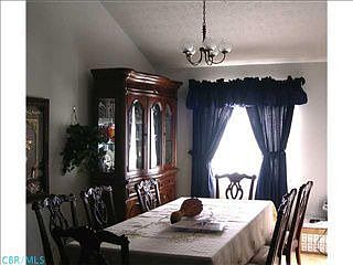 5th image of 7045 Blackoak Dr