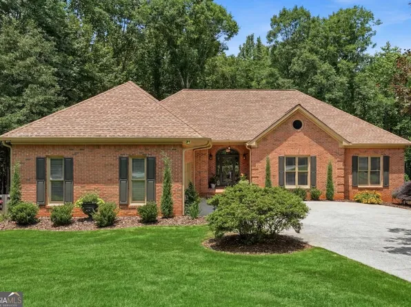 6530 Calamar Dr, Cumming, GA 30040
