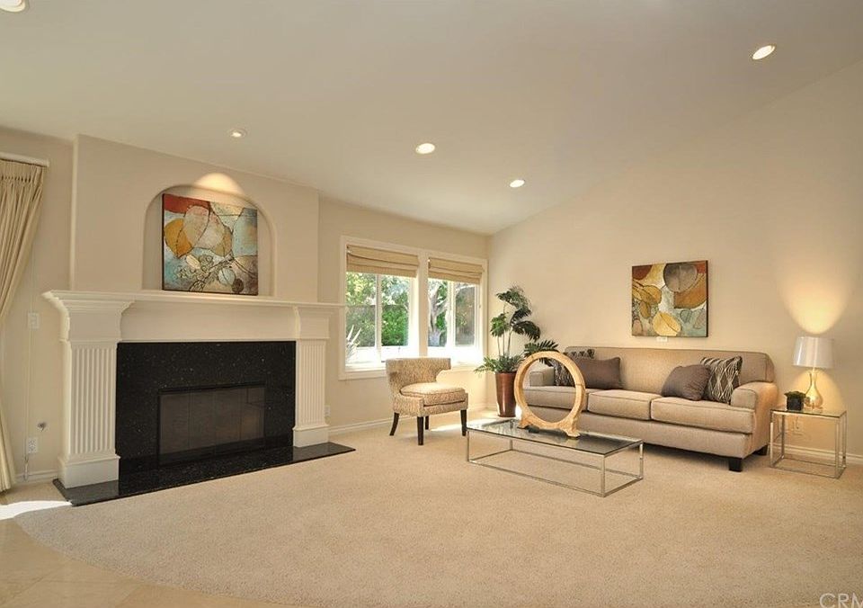 1st image of 6939 Hedgewood Dr