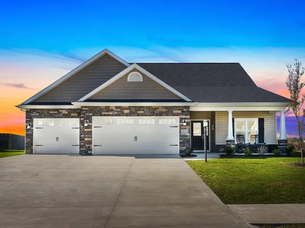 5610 Bear Creek Pass, Auburn, IN 46706