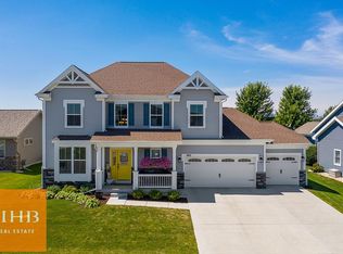 940 Star Gazer Dr, Deforest, WI 53532