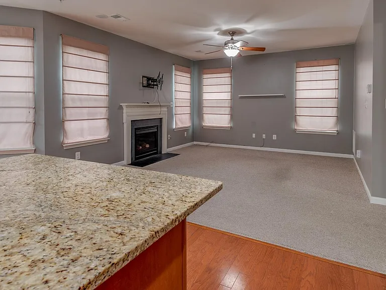 44241 Beaver Creek Dr — Photo 12