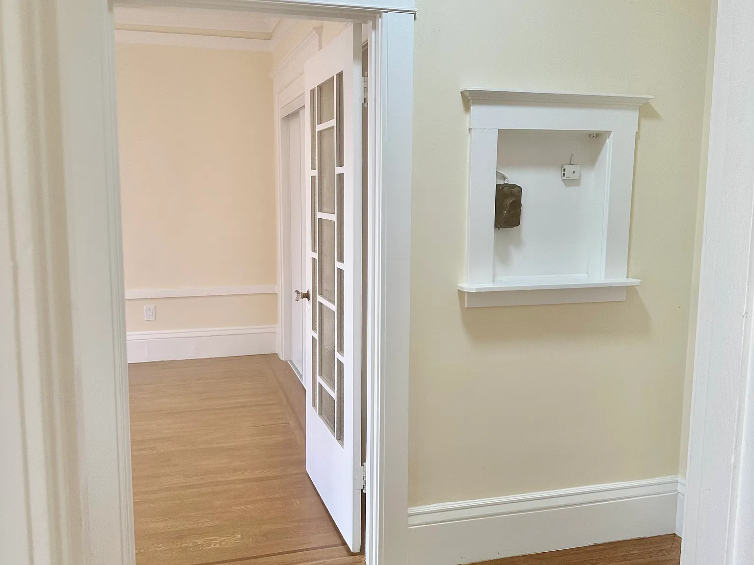 Studio, $3,000 — Photo 4