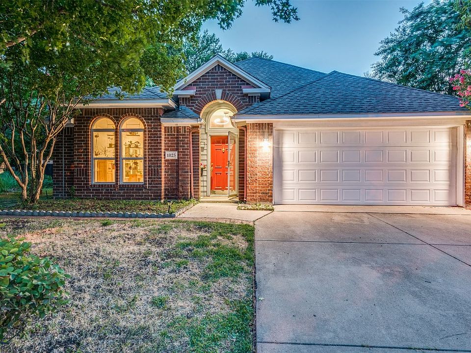 1825 Prince John Dr, Grand Prairie, TX 75050 Zillow