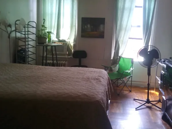 (undisclosed Address), New York, NY 10033