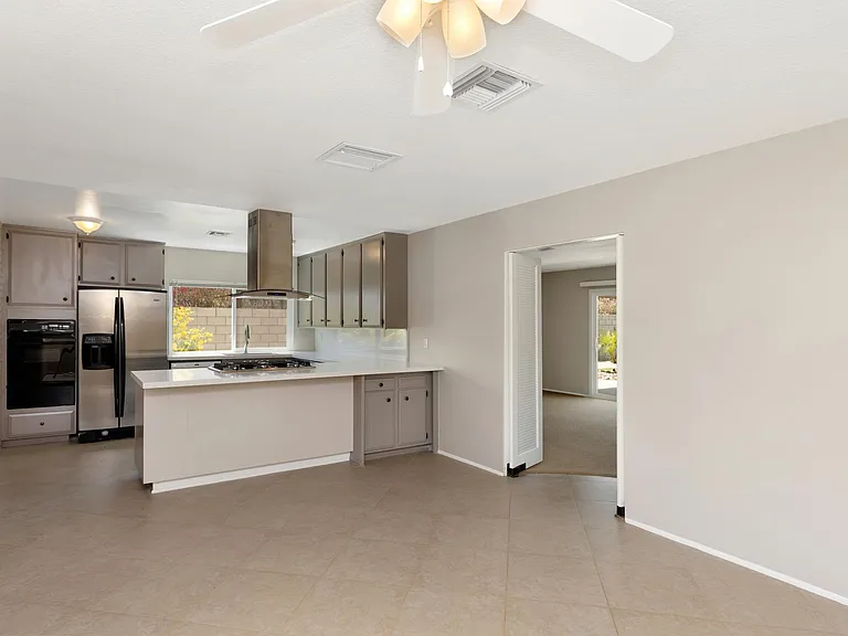 72896 Tamarisk St — Photo 13