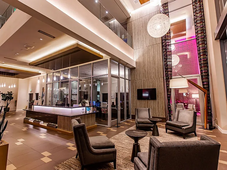 Ariel Suites — Photo 7