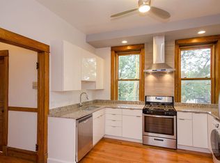 1301 W Addison St #2, Chicago, IL 60613