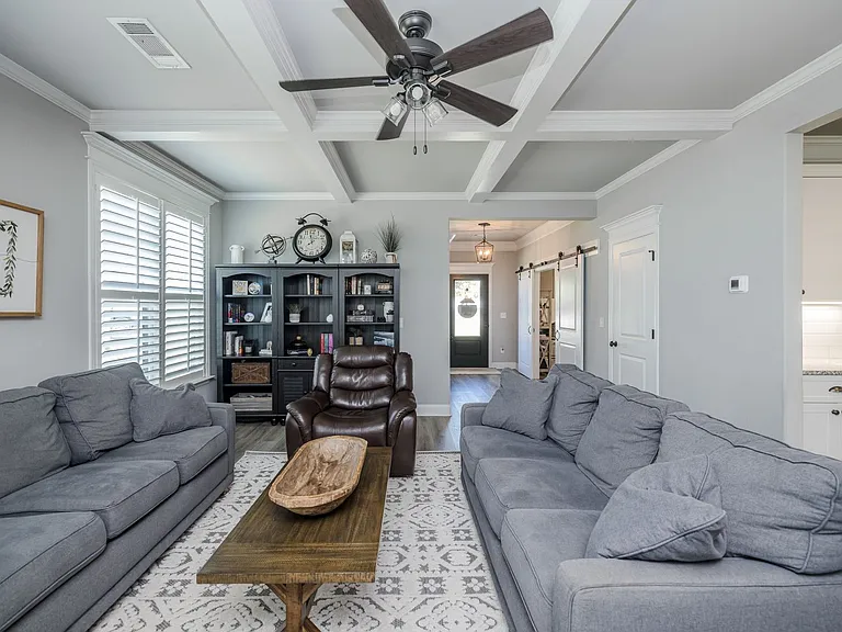 821 Lost Grove Trl — Photo 15