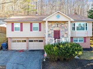 123 Gloucester Rd, Front Royal, VA 22630