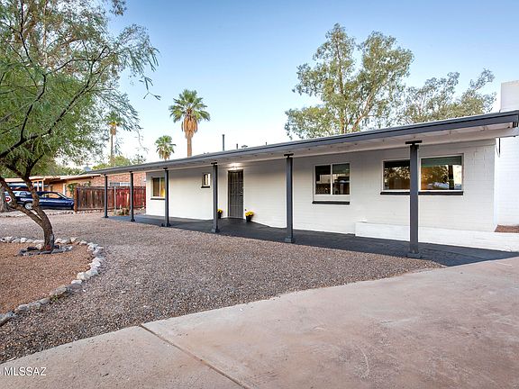 4th image of 3310 N El Burrito Ave