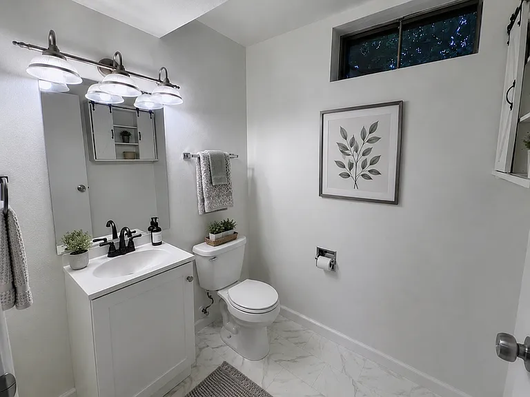 3016 Todd Dr — Photo 8