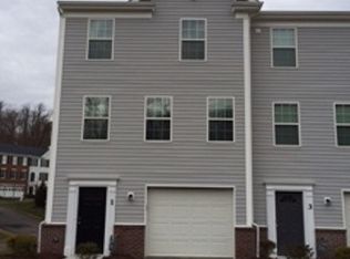 20 Sassafras Ln, Canonsburg, PA 15317