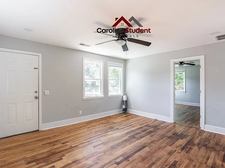1637 Elmtree Rd — Photo 14