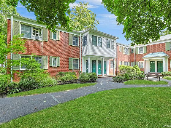 3rd image of 590 Bedford Road #1A