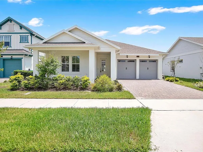 13589 McMillan Dr — Photo 2