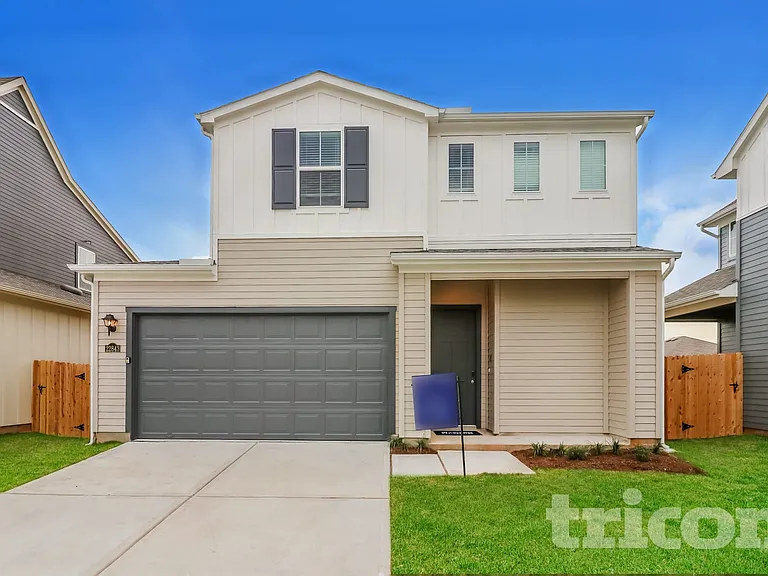 22843 Terrazzo Dr — Photo 1
