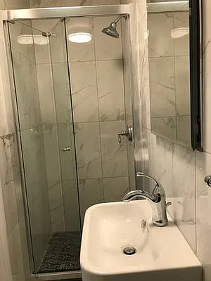 Rented by Voro New York | media 28