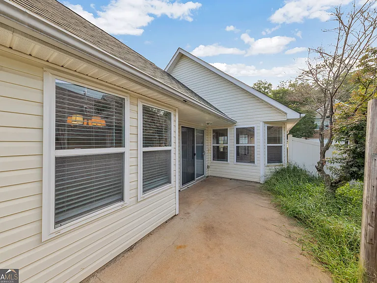 196 Highland Falls Dr — Photo 15