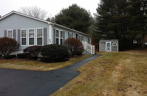 2nd image of 35 Green Holly Dr