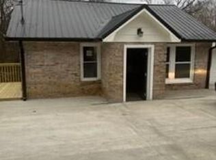 1078 Valley Home Rd, Morristown, TN 37813