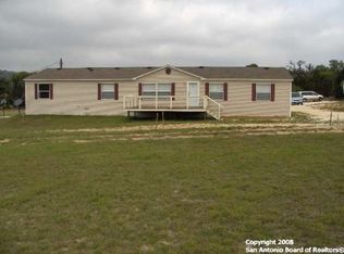 321 Holiday Rd, Comfort, TX 78013