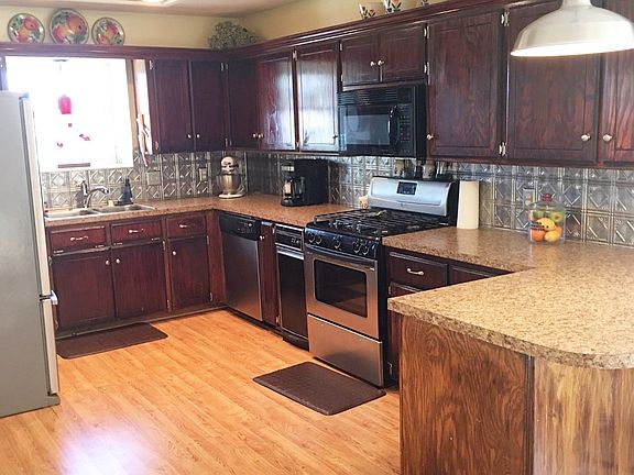 3rd image of 2737 Tropicana Ave