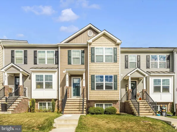 100 Carnes Way, Martinsburg, WV 25403