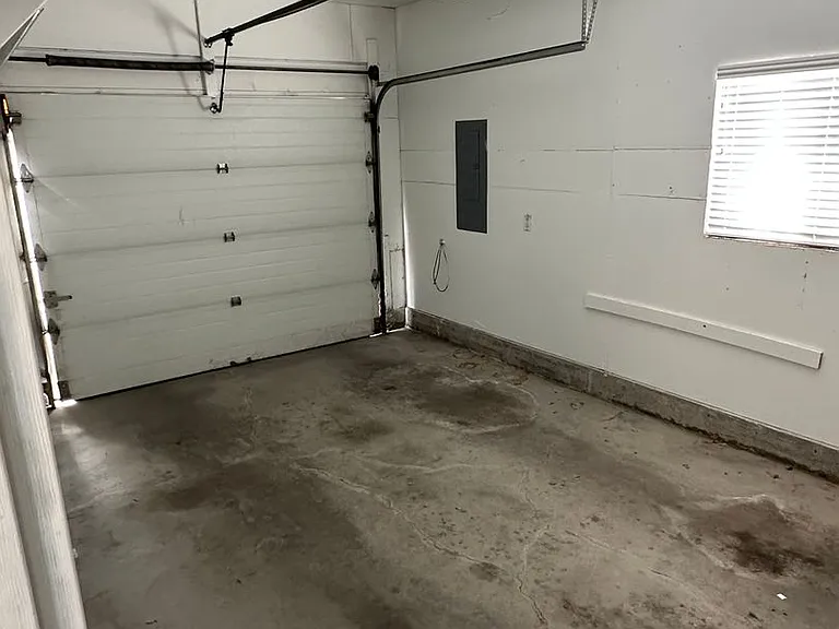 723 Laleene Dr — Photo 21