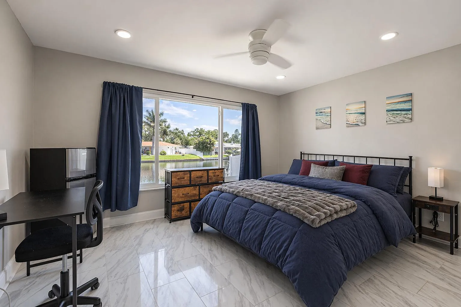 4 bed, 6.0 bath, 1481 sqft, $1,299 — Photo 1