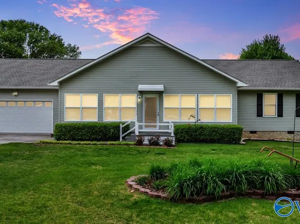 1992 Putter Cir NE, Arab, AL 35016