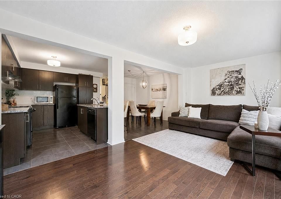 1st image of 1035 Victoria Rd S #95