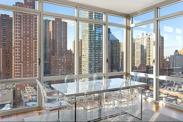 Rented by Douglas Elliman | media 17
