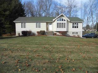 1 Grace Ave, New Paltz, NY 12561