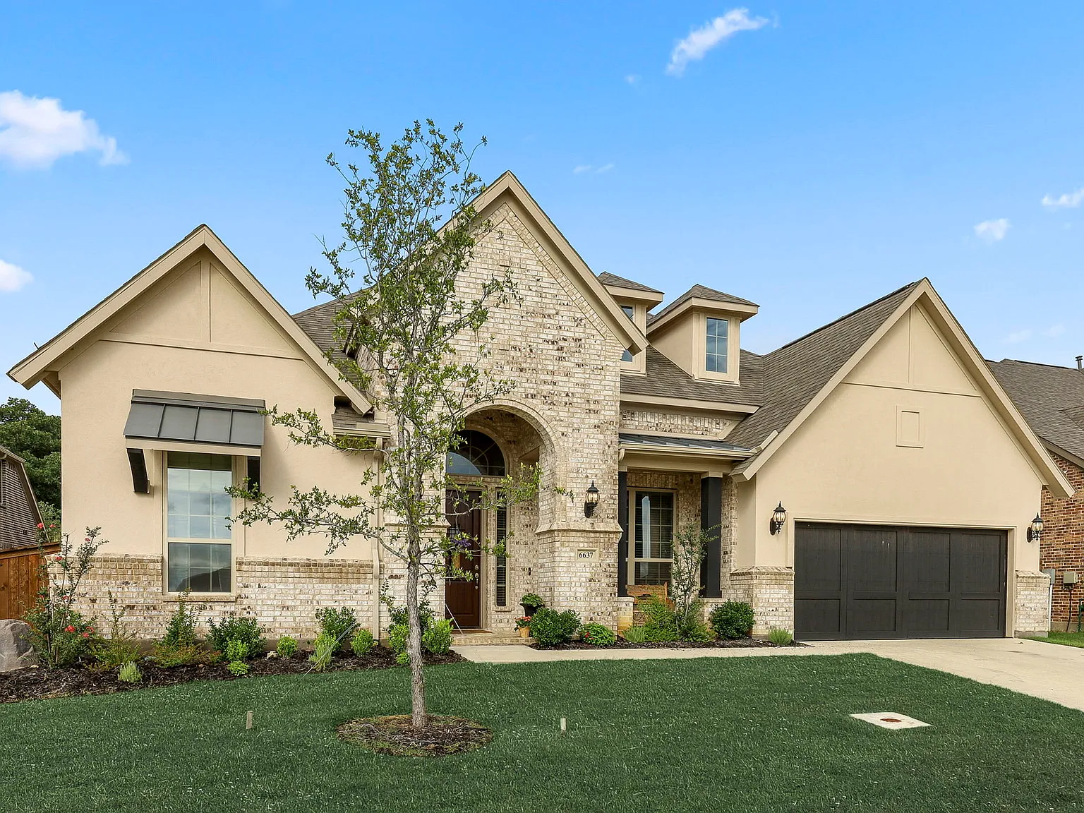 4 bed, 3.5 bath, 3419 sqft, $4,500 — Photo 3
